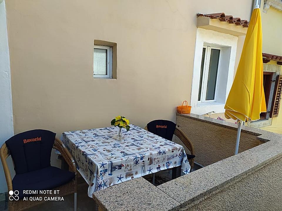 Apartament Cres Exterior photo