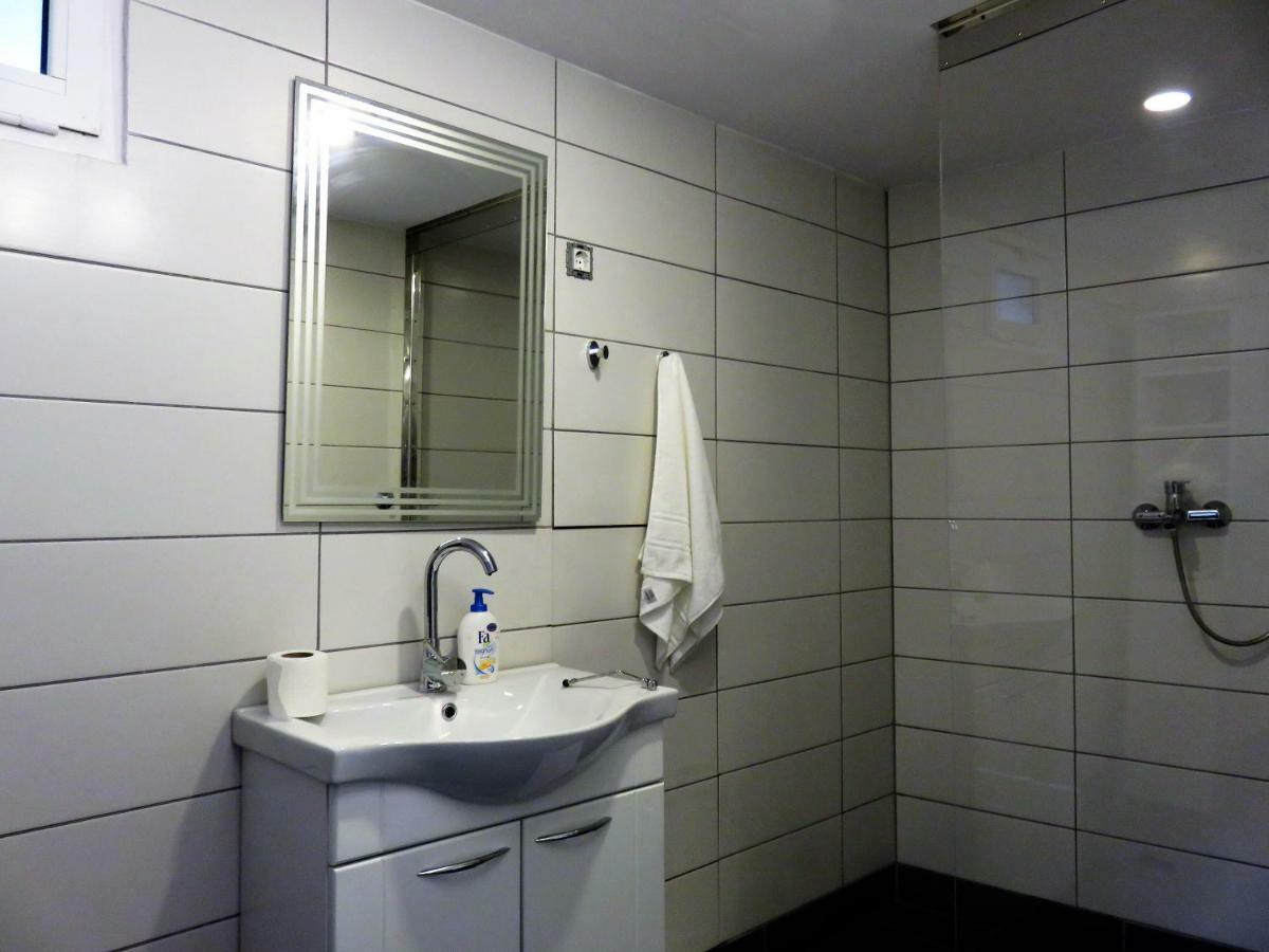 Apartament Cres Exterior photo