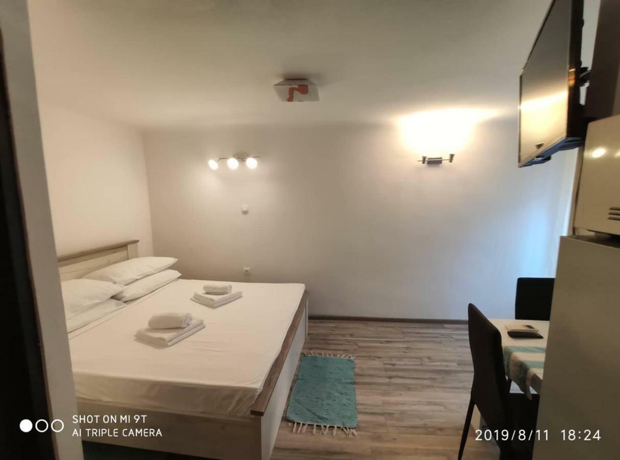 Apartament Cres Exterior photo